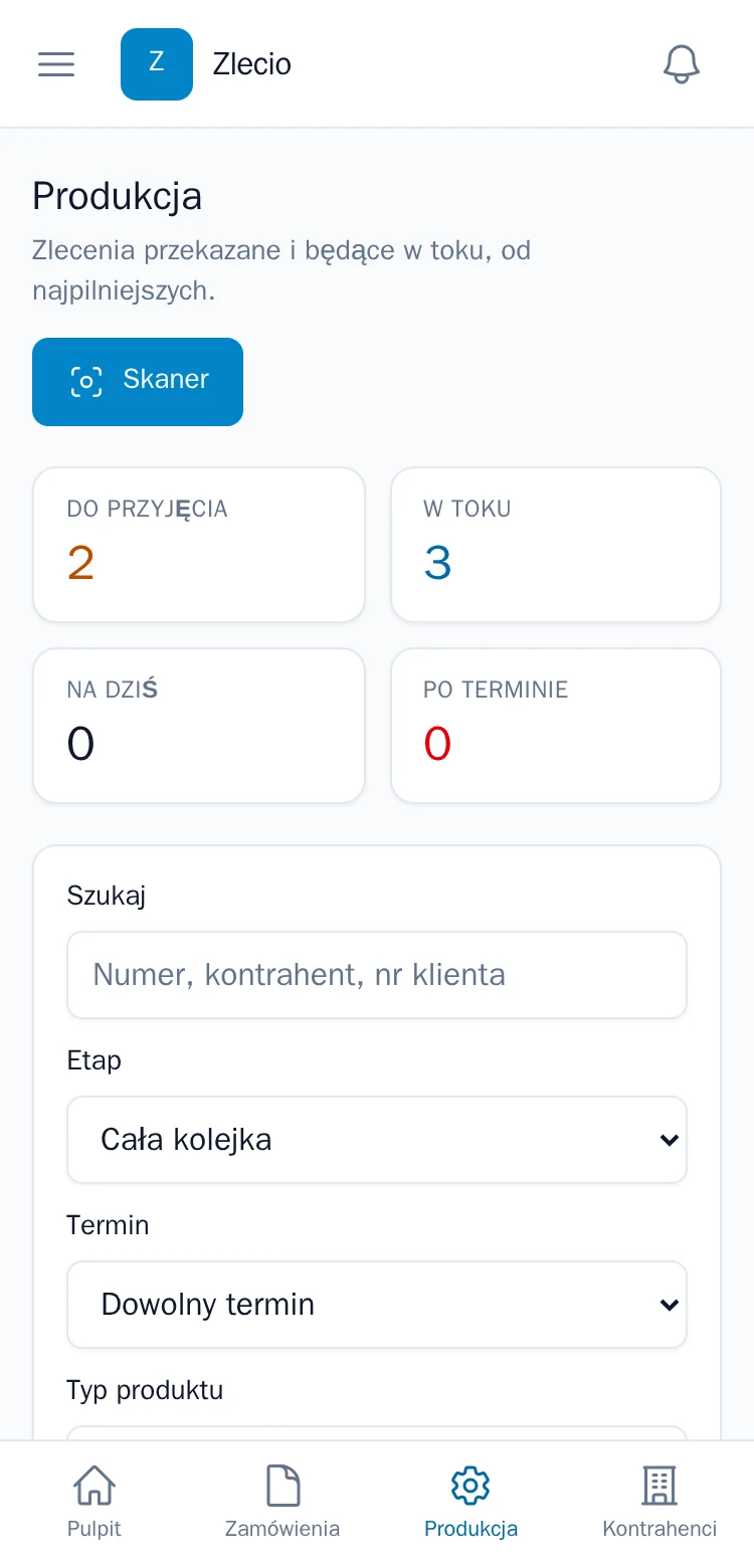 Kolejka produkcji w przeglądarce na telefonie: duże kafelki z licznikami i dolny pasek nawigacji.